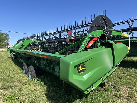 Image of John Deere RD40F equipment image 2