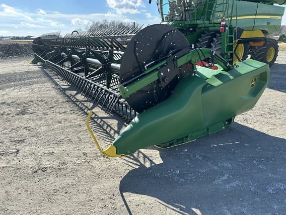 Image of John Deere RD40F equipment image 1