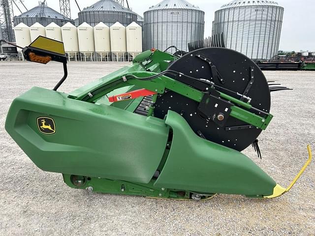 Image of John Deere RD40F equipment image 3