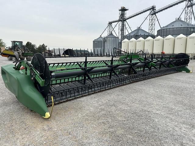 Image of John Deere RD40F equipment image 2