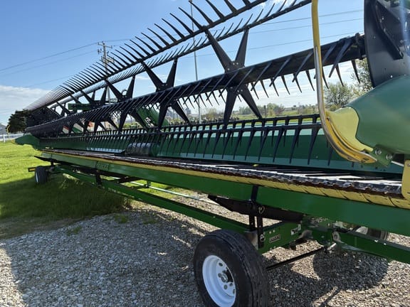 2022 John Deere RD40F Equipment Image0