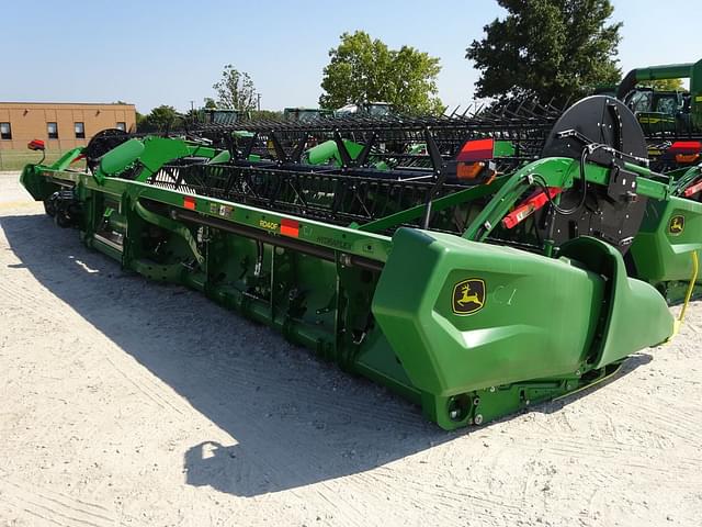 Image of John Deere RD40F equipment image 2