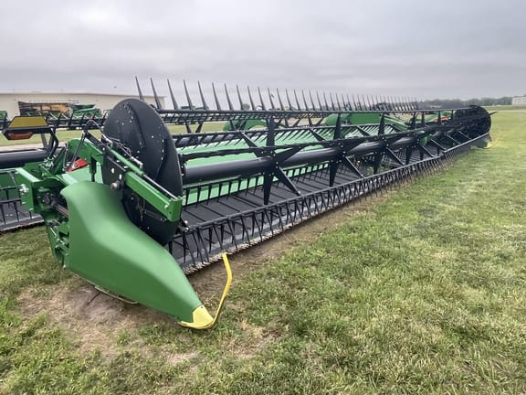 2022 John Deere RD40F Equipment Image0