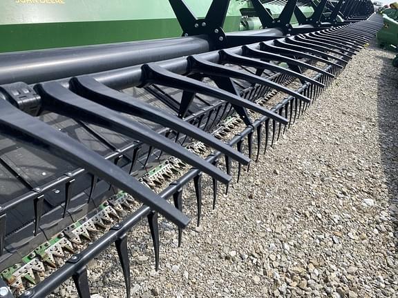 Image of John Deere RD40F equipment image 3