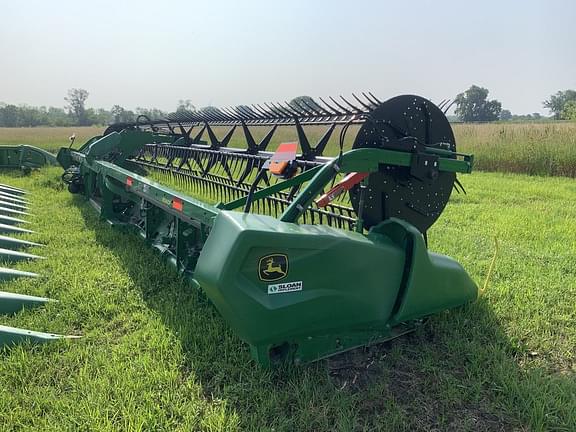 Image of John Deere RD40F Primary image