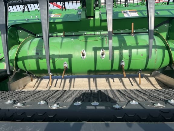 Image of John Deere RD40F equipment image 3