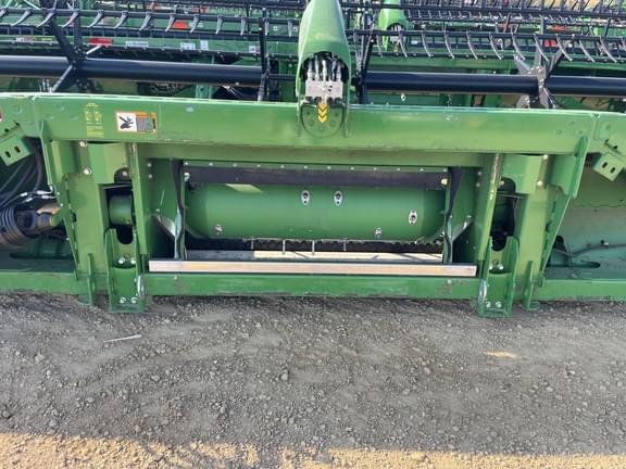 Image of John Deere RD40F equipment image 4