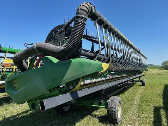Image of John Deere RD40F equipment image 1