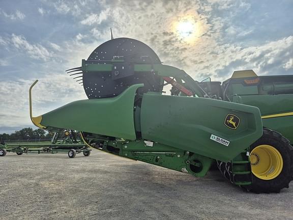 Image of John Deere RD40F equipment image 1