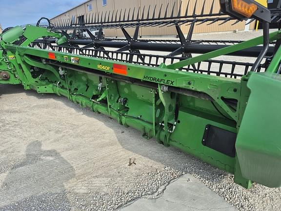 Image of John Deere RD40F equipment image 2