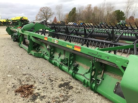 Image of John Deere RD40F equipment image 1