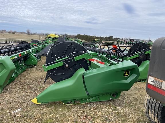 Image of John Deere RD40F equipment image 3