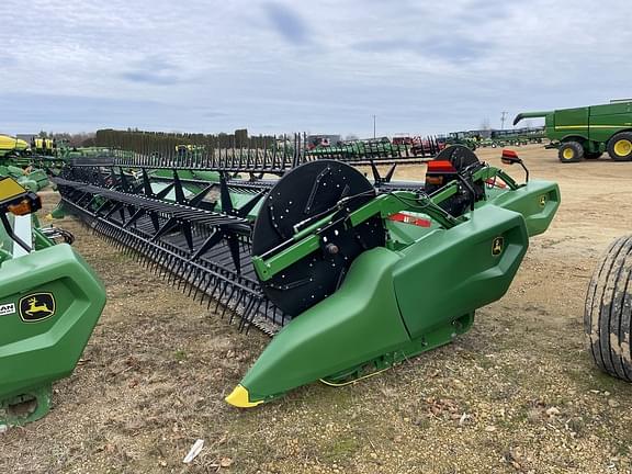 Image of John Deere RD40F equipment image 4