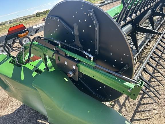 Image of John Deere RD40F equipment image 2