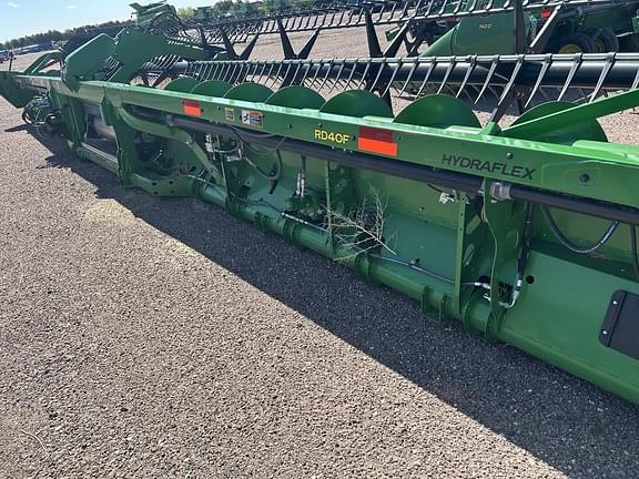 Image of John Deere RD40F equipment image 4