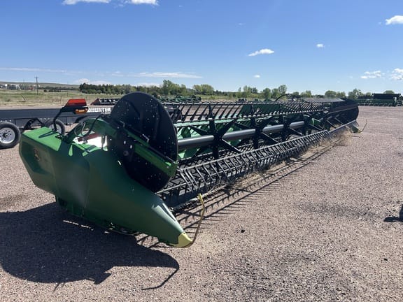 2022 John Deere RD40F Equipment Image0