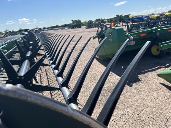 Image of John Deere RD40F equipment image 1