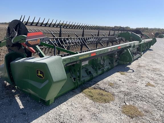 Image of John Deere RD40F equipment image 2