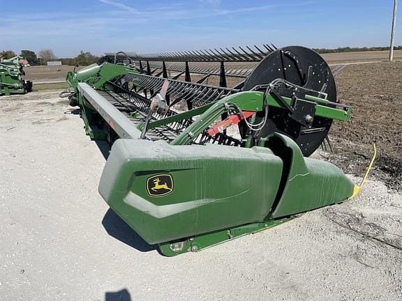 Image of John Deere RD40F Primary image