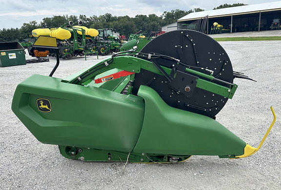 Image of John Deere RD40F equipment image 3