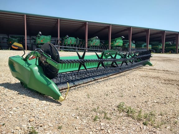 Main image John Deere RD40F