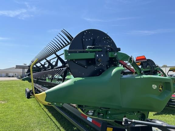 Image of John Deere RD40F Primary image