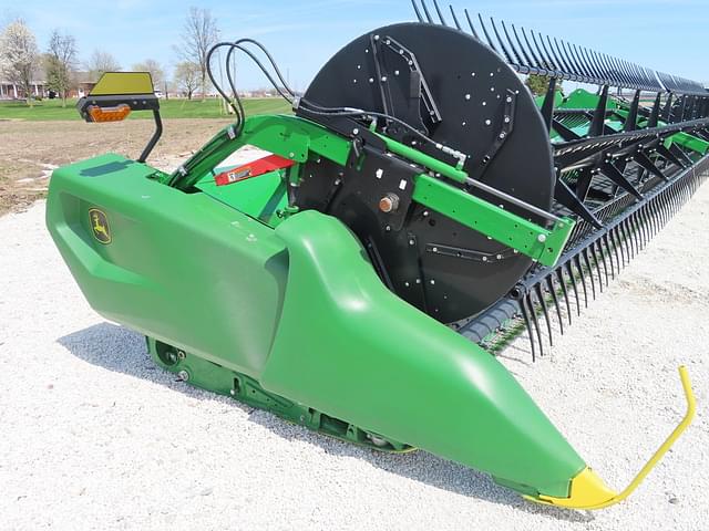 Image of John Deere RD40F equipment image 4
