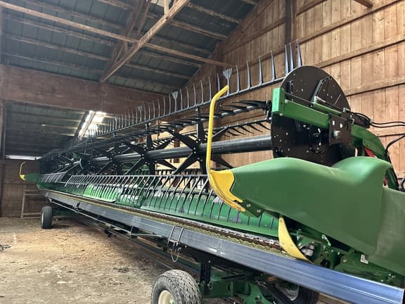 Image of John Deere RD40F Primary image