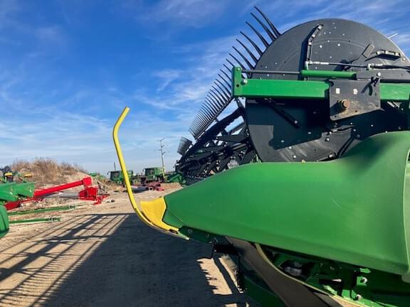 Image of John Deere RD40F equipment image 3