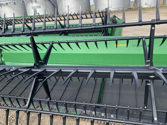 Image of John Deere RD40F equipment image 3