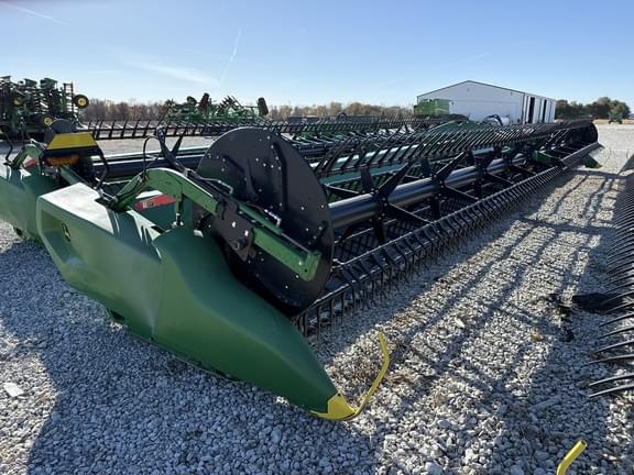 Image of John Deere RD45F Primary image