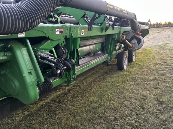 Image of John Deere RD45F equipment image 4