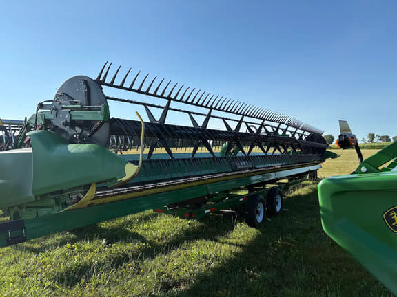 Image of John Deere RD45F Image 0