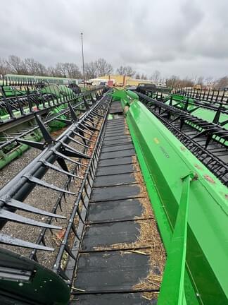 Image of John Deere RD45F equipment image 3