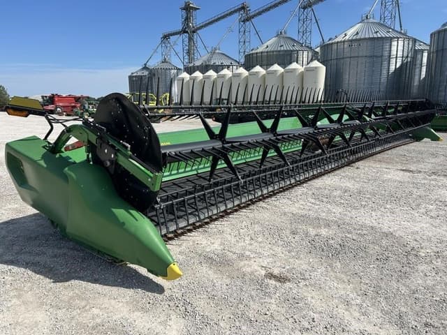 Image of John Deere RD45F equipment image 2