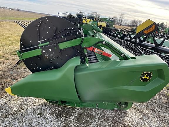 Image of John Deere RD45F equipment image 4