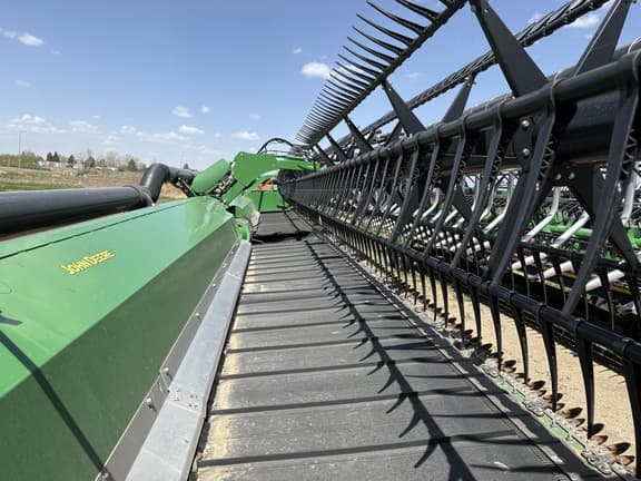 Image of John Deere RD45F equipment image 4