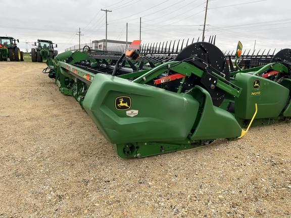 Image of John Deere RD45F equipment image 1