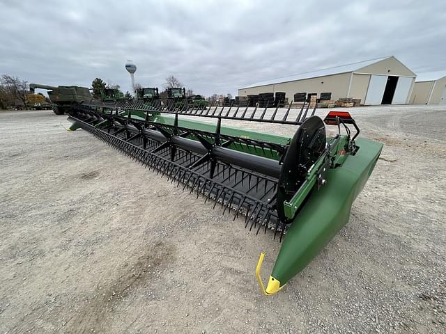 Image of John Deere RD45F equipment image 3