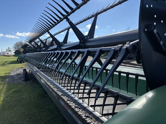 Image of John Deere RD45F equipment image 3