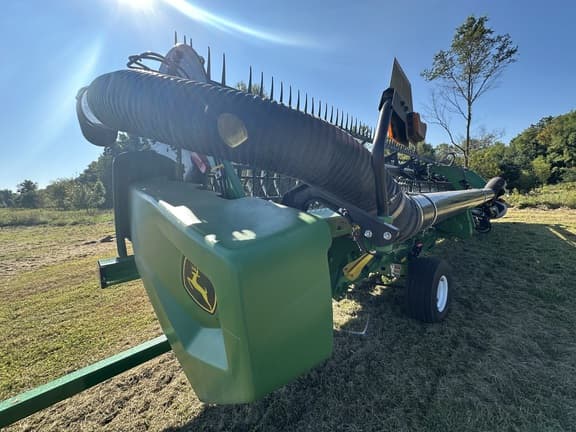 Image of John Deere RD45F equipment image 3