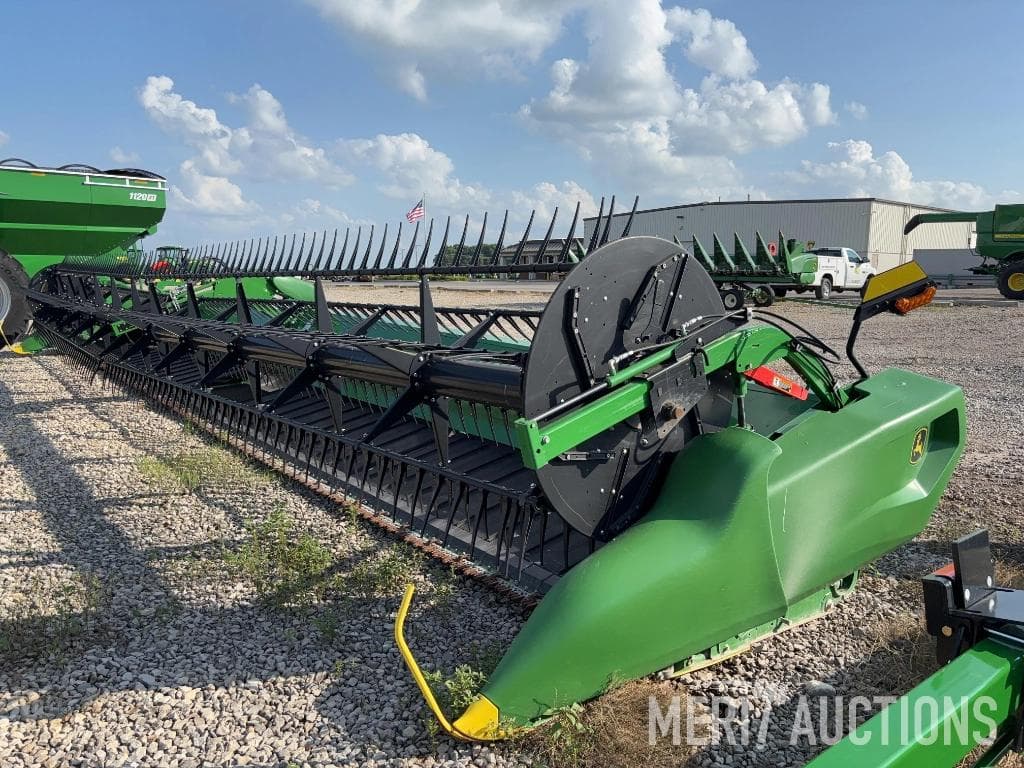Image of John Deere RD45F Primary image