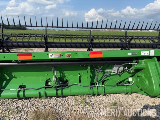 Image of John Deere RD45F equipment image 4