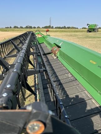 Image of John Deere RD35F equipment image 3