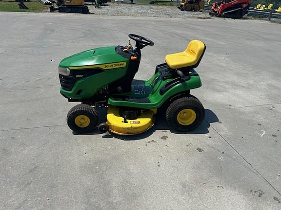 Image of John Deere S100 equipment image 1