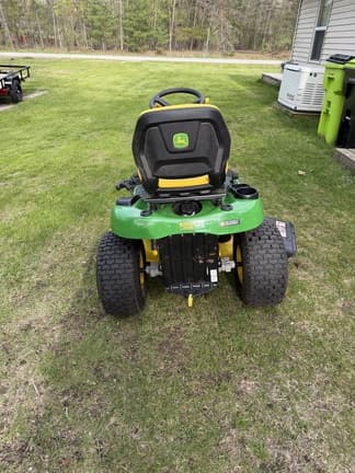 Image of John Deere S110 equipment image 2