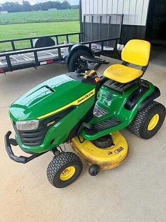 Image of John Deere S130 equipment image 4