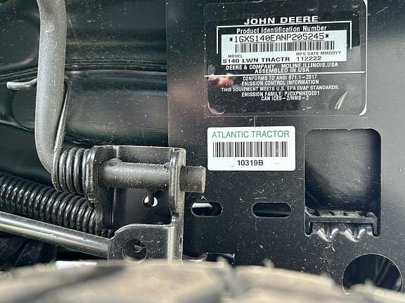 Image of John Deere S140 equipment image 4
