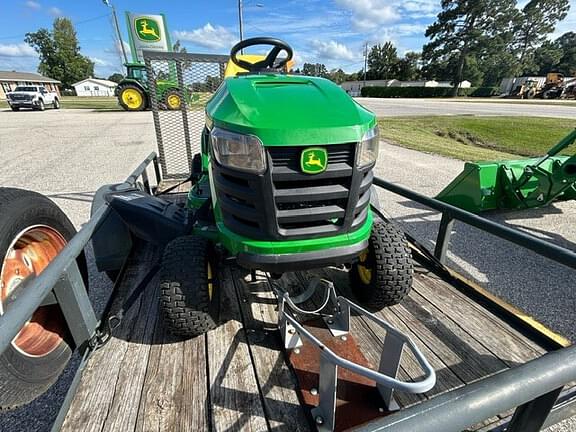 Image of John Deere S140 equipment image 1