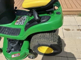 Image of John Deere S140 equipment image 2